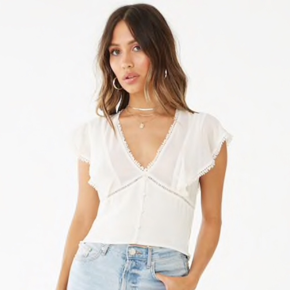 NWOT White Lace Embroidered Ruffle Top Small